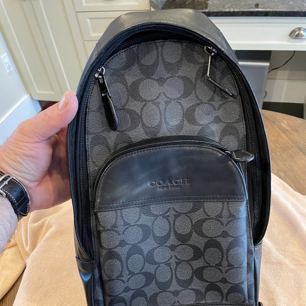 Coach Monogram leather Items - Picture 3 of 16